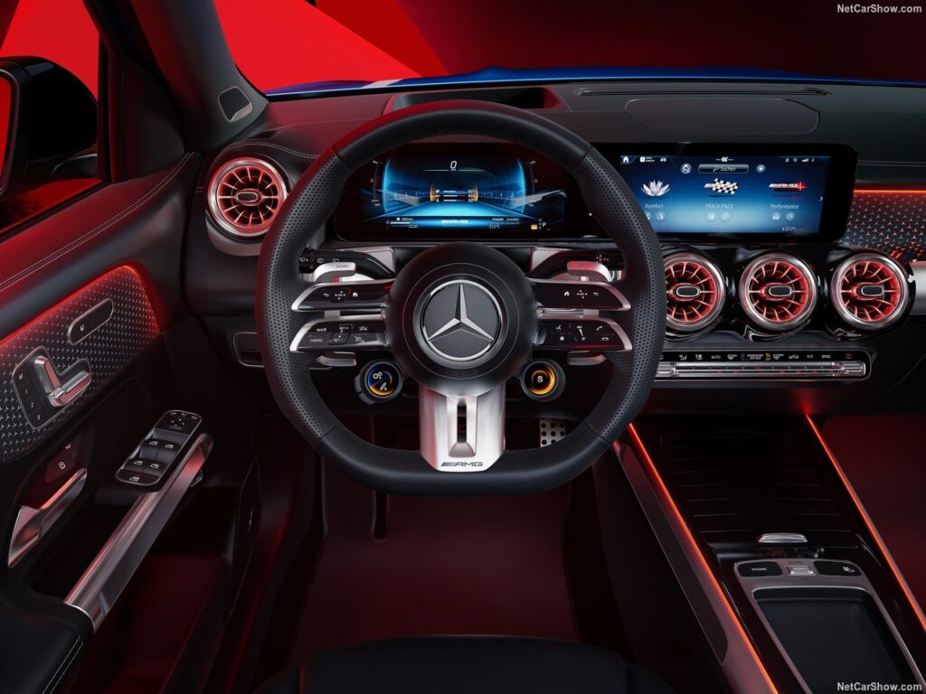 Mercedes-Benz GLB35 AMG (2024)